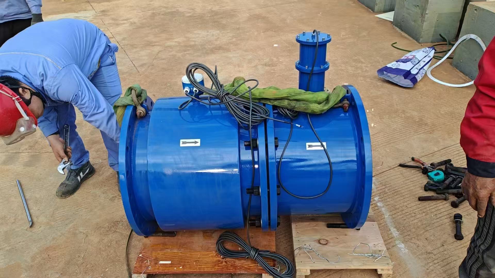 非滿管電磁流量計使用現場